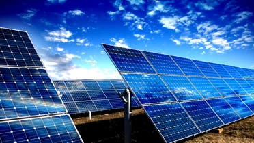 نقص في مكونات الطاقة الشمسية يقلق مستثمري القطاع