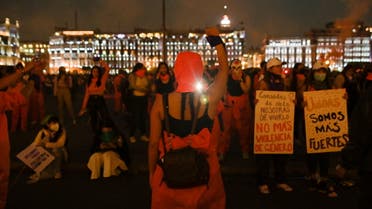 Demonstrators take part in a protest to mark the International Day for the Elimination of Violence Against Women, in Mexico City, Mexico November 25, 2021. (File photo: Reuters)