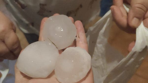 In a storm of only 10 minutes … an unparalleled hailstone kills a child