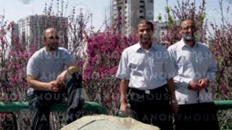 صورة نادرة لثلاثة من كبار القاعدة.. في قلب طهران