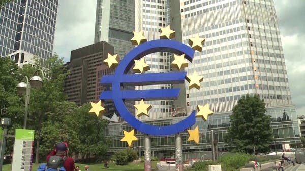 “المركزي الأوروبي” يعتزم رفع أسعار الفائدة
