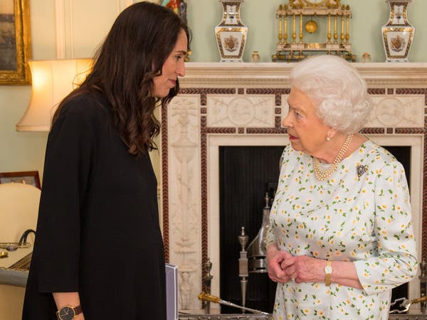رئيسة وزراء نيوزيلاندا تتذكر نصيحة أسدتها لها الملكة إليزابيث