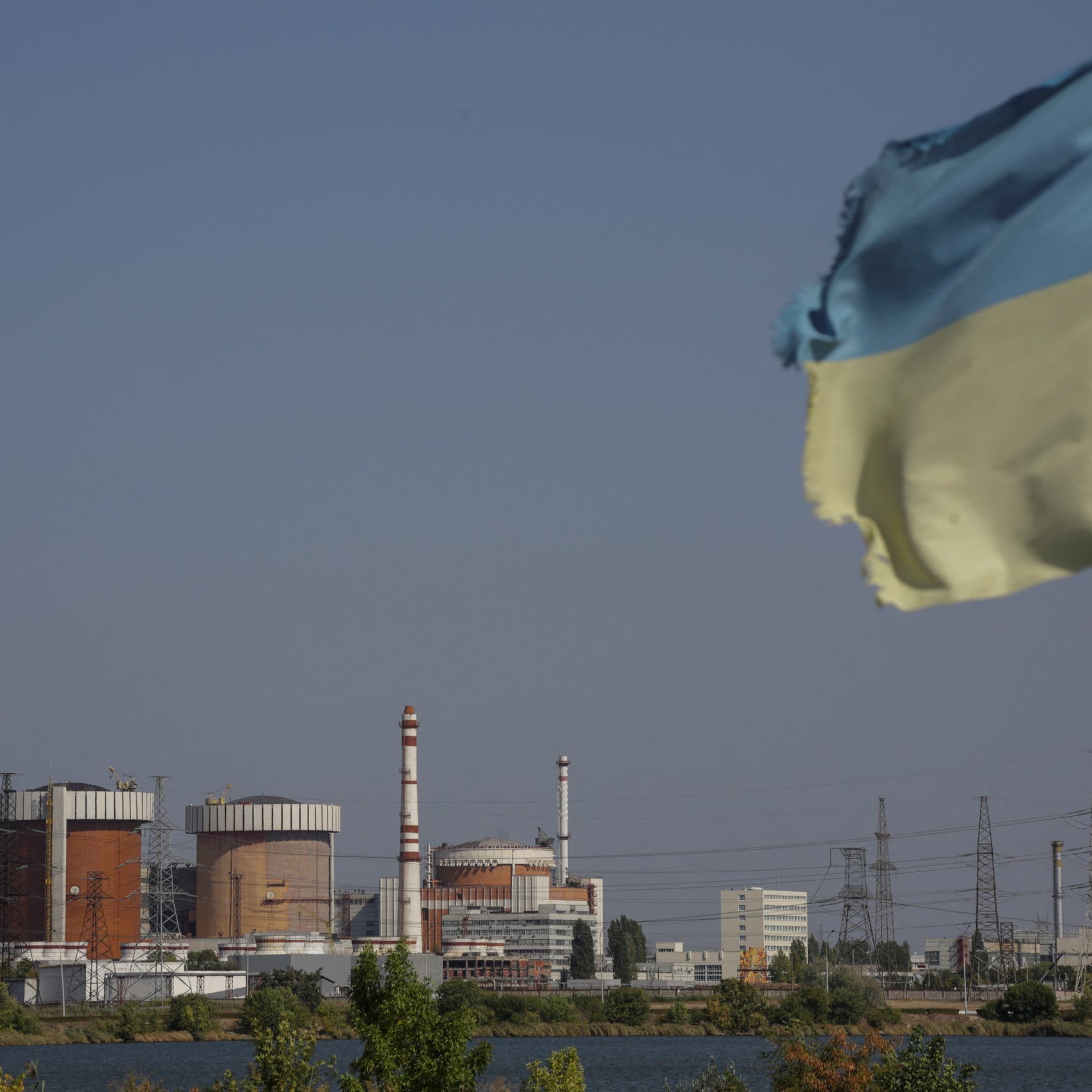 محطة نووية ثانية بأوكرانيا تتعرض للقصف.. وتجدد المخاوف من كارثة