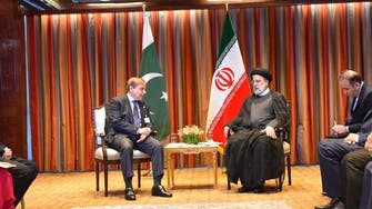 وزیراعظم محمد شہبازشریف اور ایران کے صدر سید ابراہیم رئیسی کی ملاقات