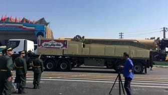 ایران به‌رغم فشارهای تحریمی از موشک‌های جدید رونمایی کرد