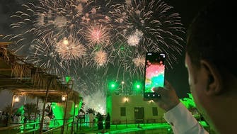 سعودی قومی دن پر شاندار آتش بازی، 18 شہروں کا آسمان رنگ و نور سے بھر گیا