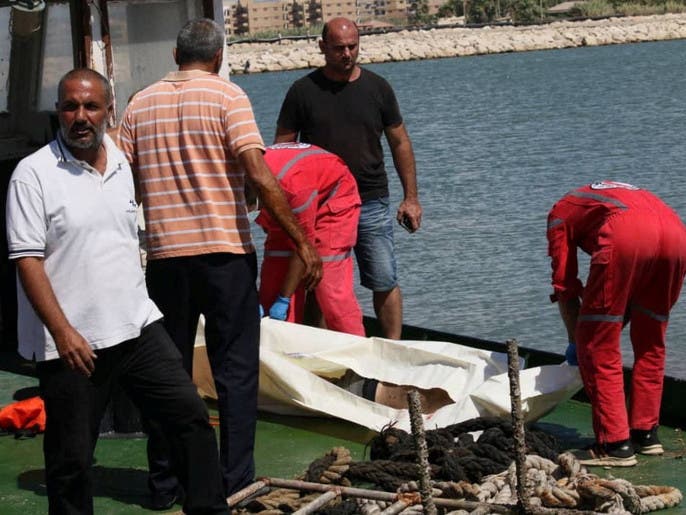 قارب المهاجرين بسوريا.. انتشال 94 جثة والبحث مستمر عن الآخرين