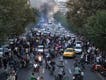 احتجاجات إيران مستمرة.. محتجون يسيطرون على شوارع 