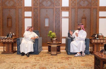 Saudi Arabia's Crown Prince Mohammed bin Salman receives King Hamad of Bahrain in Jeddah. (SPA)
