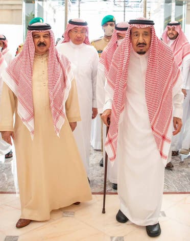 King Hamad of Bahrain and King Salman of Saudi Arabia in Jeddah. (Twitter)