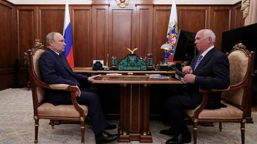  Russian President Vladimir Putin meets with Rostec CEO Sergey Chemezov in Moscow, Russia May 18, 2022. (File photo: Reuters) 