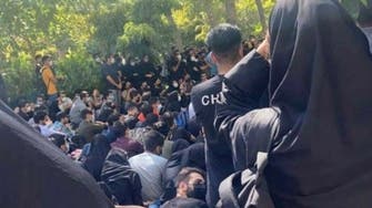 هفدهمین‌ روز اعتراضات در ایران؛ فراخوان دانشجویان شریف برای اعتصاب سراسری