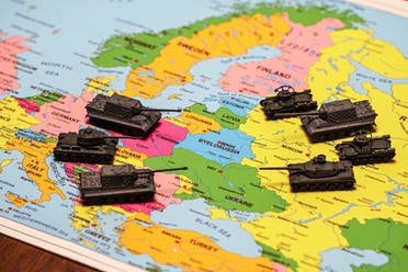 NATO, Russia (Shutterstock)