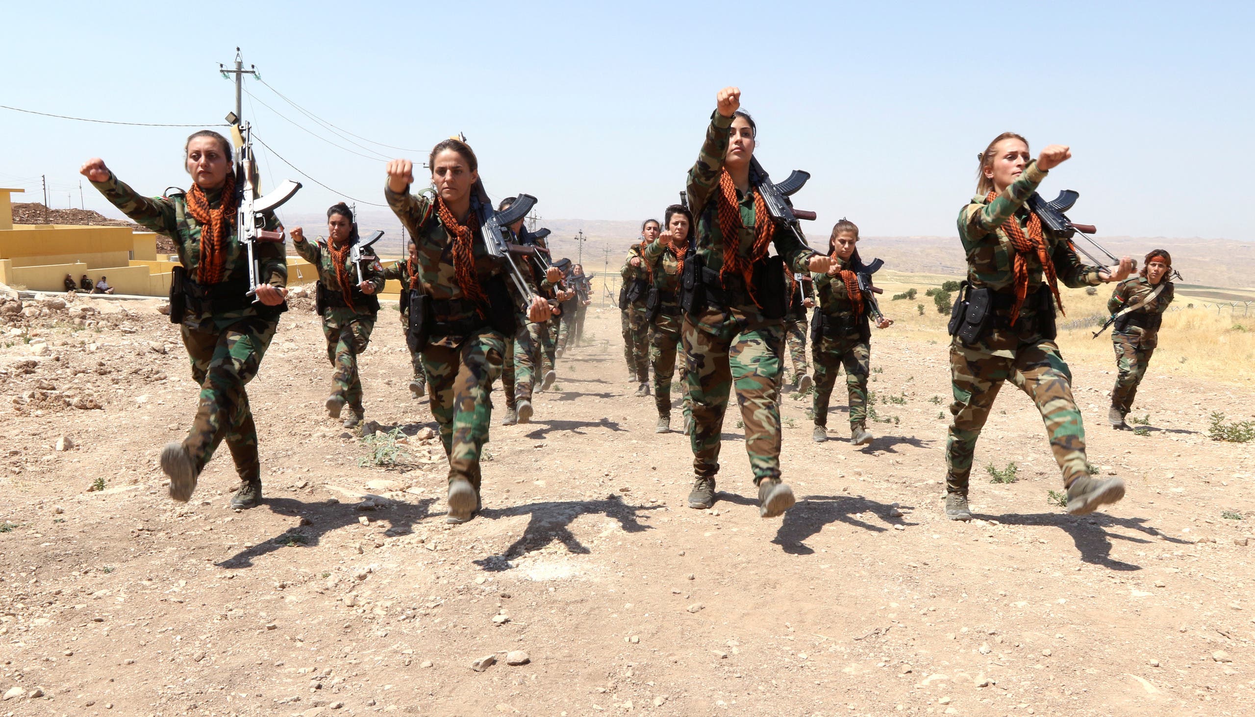 مقاتلات إيرانيات كرديات في أربيل العراق - أرشيفية من رويترز