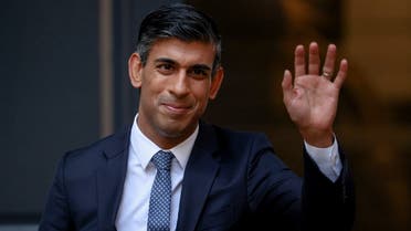 New leader of Britain’s Conservative Party Rishi Sunak waves outside the party’s headquarters in London, Britain, on October 24, 2022. (Reuters)       1090057016_RC2R7X9FHB4D_RTRMADP_3_BRITAIN-POLITICS