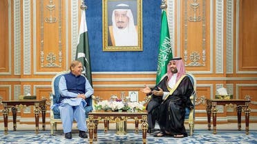Saudi Arabia’s Crown Prince Mohammed bin Salman received Pakistani Prime Minister Shehbaz Sharif in Riyadh on Tuesday. (SPA)