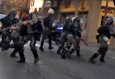 Clashes between Iranian riot police and demonstrators in Tehran (archives from France Press)