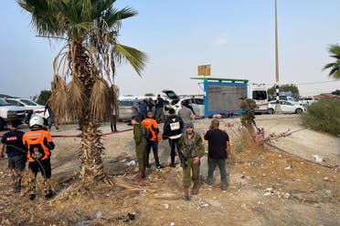 القوات الإسرائيلية في مكان وقوع عملية الدهس