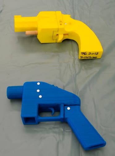 Seized plastic handguns which were created using 3D printing technology are displayed at Kanagawa police station in Yokohama, south of Tokyo, in this photo taken by Kyodo May 8, 2014. (File photo: Reuters)