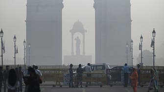 Thick smog engulfs Indian capital New Delhi as winter pollution worsens