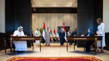 The presidents of the UAE and Egypt witness the signature of agreement to develop a 10-gigawatt onshore wind project in Egypt. (WAM)