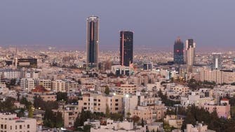 ارتفاع أسعار الفائدة يضعف الإقبال على شراء العقارات في الأردن