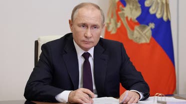 Russian President Vladimir Putin attends a meeting with Altai Region Governor Viktor Tomenko via video link at the Novo-Ogaryovo state residence outside Moscow, Russia November 14, 2022. Sputnik/Gavriil Grigorov/Pool via REUTERS ATTENTION EDITORS - THIS IMAGE WAS PROVIDED BY A THIRD PARTY.