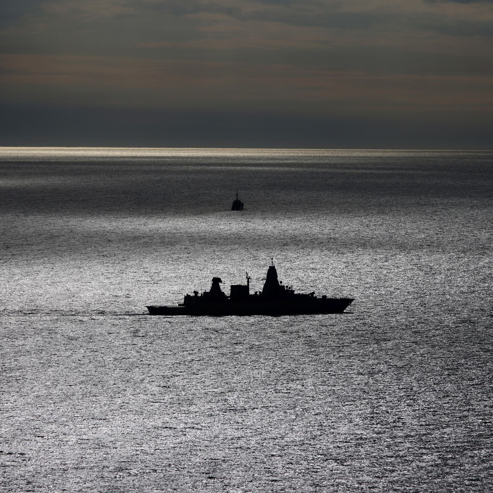 الناتو: مقاتلتان روسيتان حلقتا بشكل خطير فوق سفننا بالبلطيق