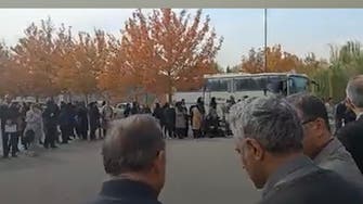 اعتصاب اساتید وکارمندان دانشگاه کردستان