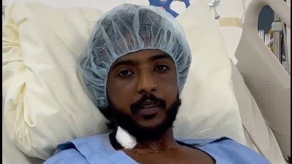 بعد نجاح عمليته الجراحية.. ياسر الشهراني: أنا بخير وصحة