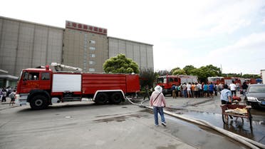 Fire trucks are seen outside a refrigeration unit of Shanghai Weng's Cold Storage Industrial Co. Ltd. in the Baoshan district of Shanghai August 31, 2013. (File photo: Reuters)