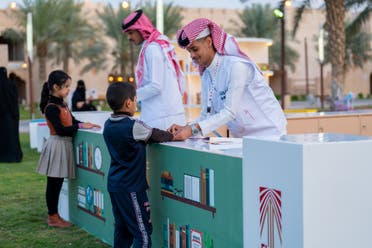 اقبال واسع من الأطفال في فعالية أطفالنا يقرؤون - تصوير حسن الملا