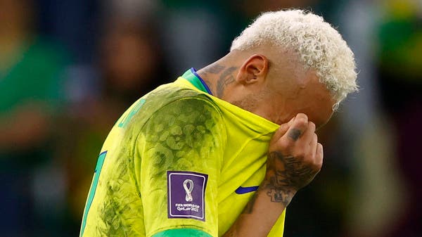 A Croatian boy catches the eye, he stormed the stadium to console Neymar