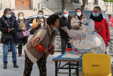 فحوصات لكورونا في الصين بسبب ارتفاع أعداد الإصابات