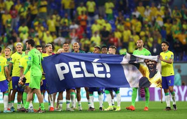 منتخب البرازيل يخطط لتغييرات في قميصه بسبب بيليه