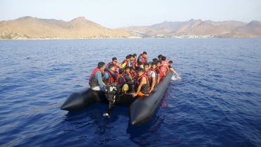 Migrants on a dinghy with a broken motor drift away as they try to reach the Greek Island of Kos after leaving Bodrum, Turkey, in the hopes of crossing the Mediterrean Sea, September 20, 2015. (File photo: Reuters)