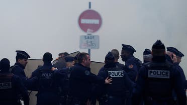 الشرطة الفرنسية في باريس - رويترز