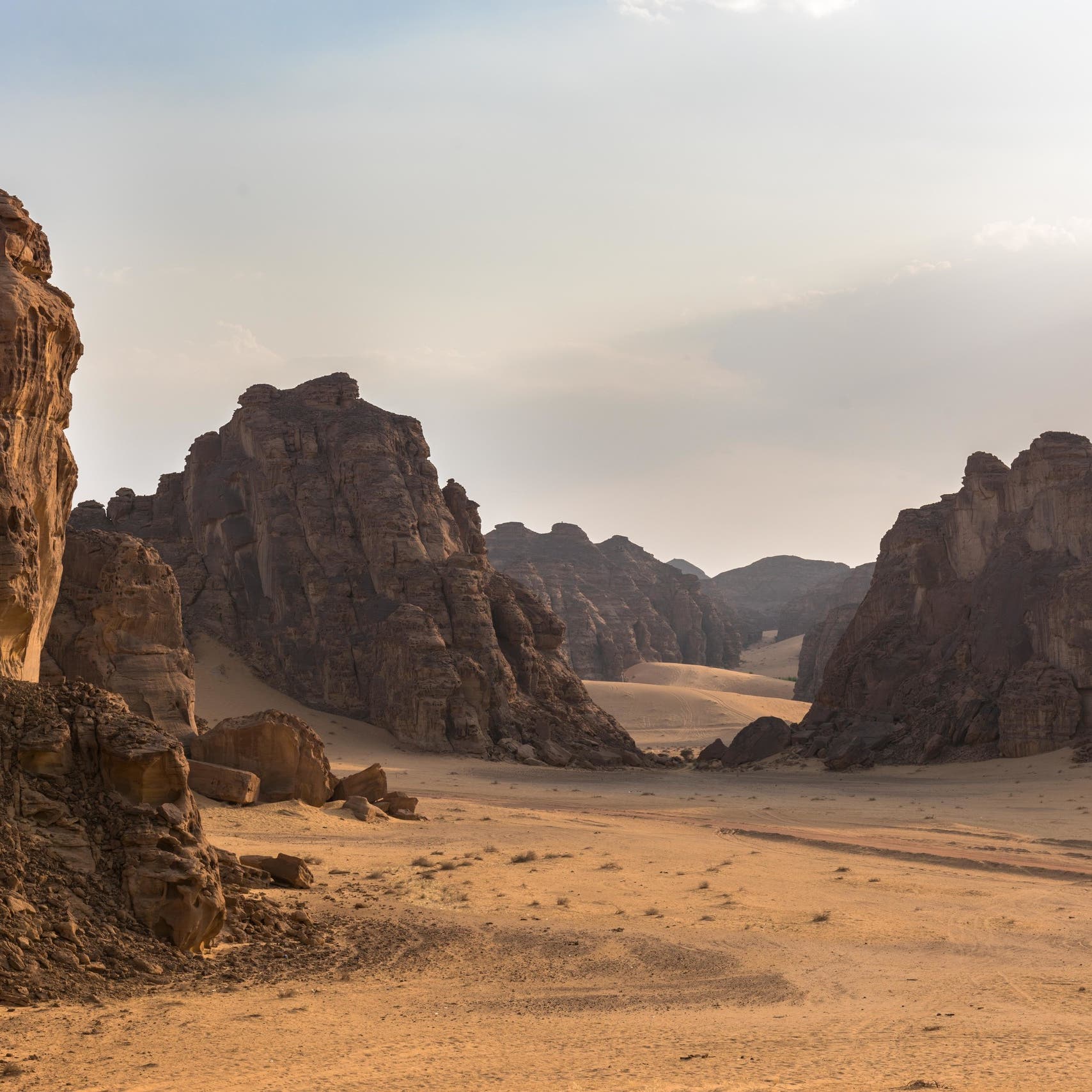 Traveling to Saudi Arabia: Your guide to visiting the stunning ancient city of AlUla