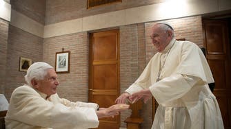سابق پاپائے روم بینی ڈکٹ سخت علیل،پوپ فرانسیس کی دعائے صحت کی اپیل