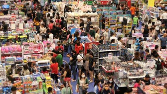 Singapore economy beats estimates but government warns of global risks 