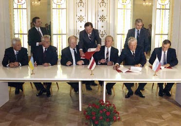 Russia's President Boris Yeltsin (second right), and the leaders of Ukraine and Belarus declared the USSR dead and announced the creation of the Commonwealth of Independent States, in Viskuli, Belarus on Dec. 8, 1991. The alliance joined two weeks later by eight other Soviet republics. (AP)