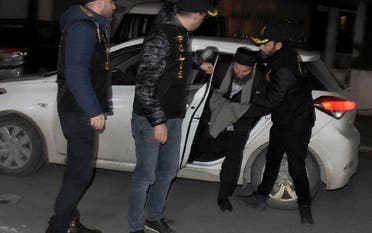 ألقت السلطات القبض على والد صاحبة الشكوى وزوجها بعد الإعلان عن قضيتها في وسائل الإعلام.