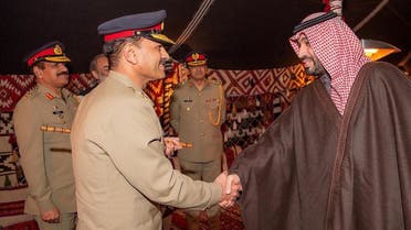 Saudi Arabia’s Crown Prince Mohammed bin Salman received Pakistan’s Chief of Army Staff Lieutenant General Asim Munir at the winter camp in AlUla. (SPA)