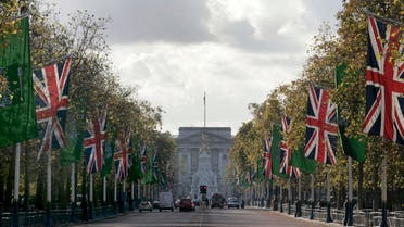 Flags of Britain and Saudi Arabia are flown along The Mall near Buckingham Palace in central London on October 29, 2007. (Reuters)