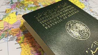 تقدم بـ 4 مراتب.. الجواز الجزائري يدخلك لهذه الدول دون تأشيرة