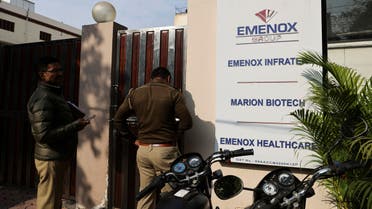 Police is seen at the gate of an office of Marion Biotech, a healthcare and pharmaceutical company and a part of the Emenox Group, whose cough syrup has been linked to the deaths of children in Uzbekistan, in Noida, India, December 29, 2022. (File photo: Reuters)