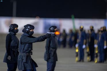 Saudi women graduate from the Women’s Training Institute of the Saudi Arabian Armed Forces with specializations in diplomatic security and Hajj and Umrah security. (SPA)