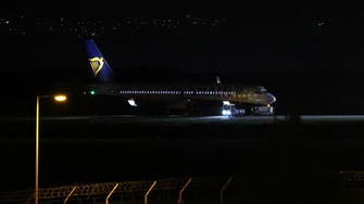 Greek police search Ryanair passenger plane over bomb threat 