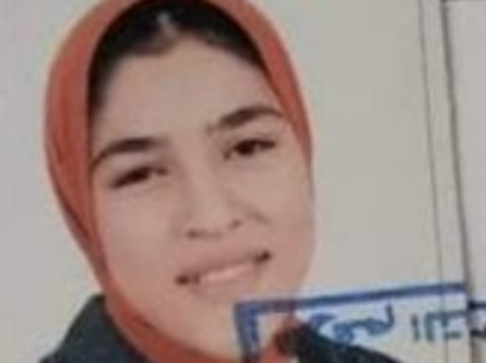 بعد شقيقها بأسبوعين.. وفاة طالبة مصرية أثناء الامتحان