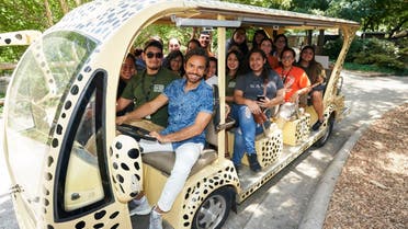 DALLAS, TEXAS - JULY 16: Eugenio Derbez of Dora and the Lost City of Gold visits the Wildlife Summer Camp at Dallas Zoo on July 16, 2019 in Dallas, Texas. Cooper Neill/Getty Images for Paramount Pictures/AFP / Getty Images via AFP / GETTY IMAGES NORTH AMERICA / Cooper Neill